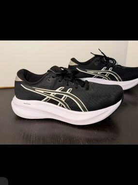 Asics Gel Excite 11 Running Shoes Sneakers Black/Meteor Grey/White Womans 9.5W
